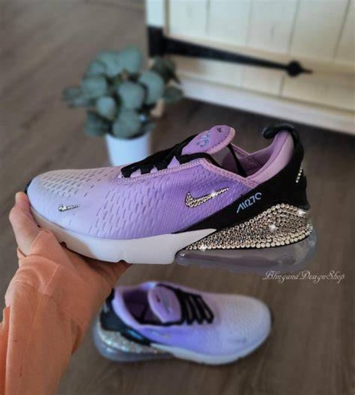 Can u run in Nike 270